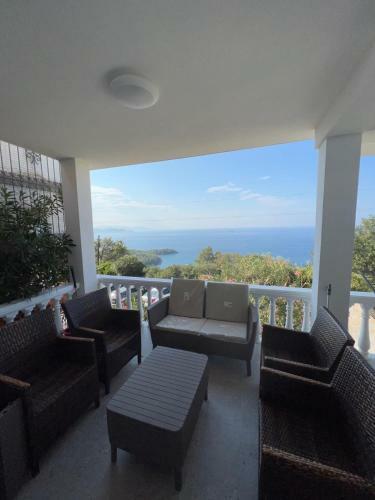 Apartmani Vini