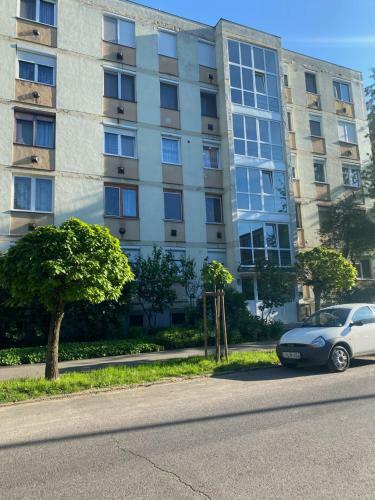 Eszkim�ka Apartman Debrecen