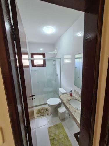 Casa 4/4 Agrad�vel Com Piscina E Churrasqueira