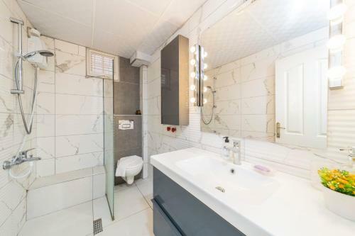 Apartamento Refreshing Flat With Backyard 600 M To Duden Waterfalls
