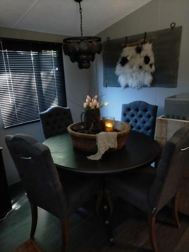 Luxe Stacaravan Op (familie Camping)