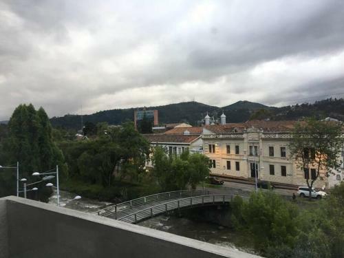 Luxury Apartment With Jacuzzi. Centro Historico De Cuenca