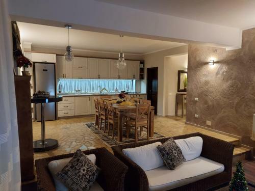 Villa Luxury Resort Brezoi