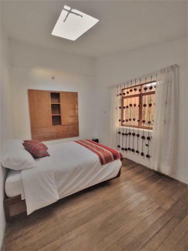 San Blas: Warm And Bright House With A Great View!