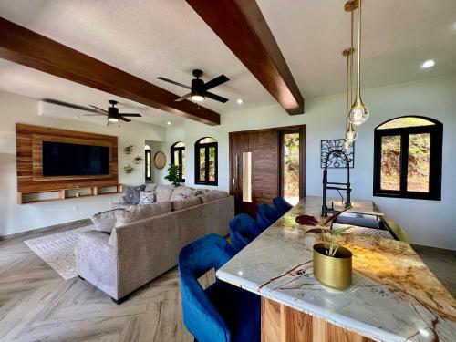 Villa Casa Sirena At Parrot Tree Plantation