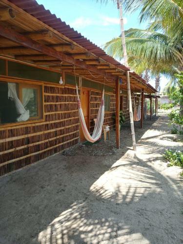 Hostal Tribu Om