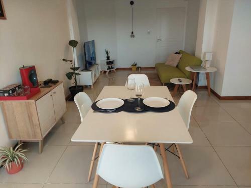 Apartamento Departamento Excelente 1 Dormitorio Con Balc�n Y Cochera.