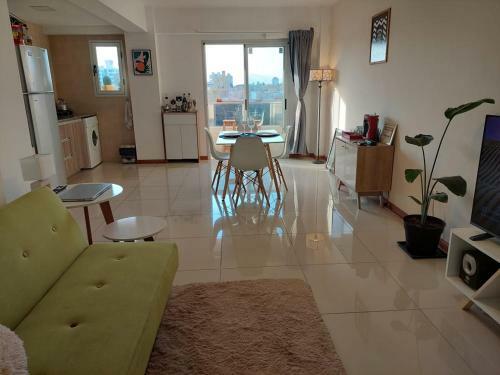 Apartamento Departamento Excelente 1 Dormitorio Con Balc�n Y Cochera.