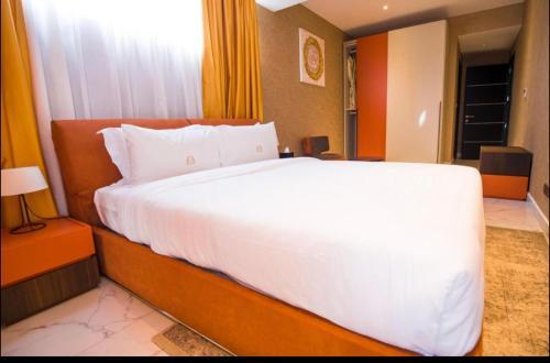 Apartamento Luxurious One Bedroom Executive Space Available