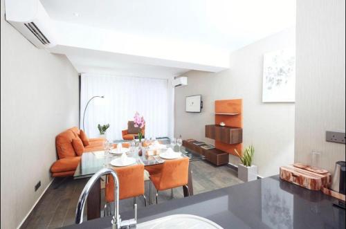 Apartamento Luxurious One Bedroom Executive Space Available