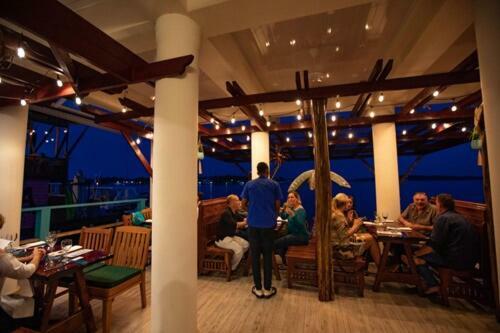 Hotel Azul Paradise Bocas Town