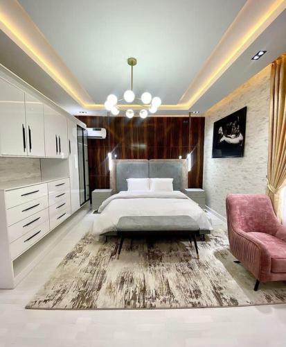 Apartamento Excellent And Cheap 3 Bed Shortlets