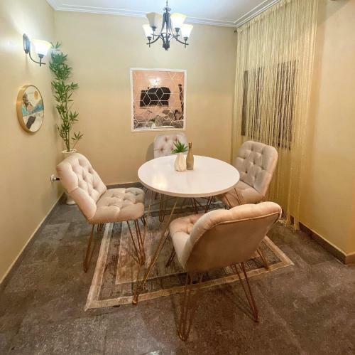 Apartamento Luxurious 4 Bedroom Terrace