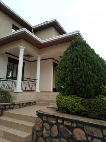 Hostal Neza Company