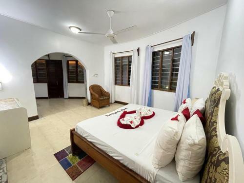 Hotel Five Palms Bwejuu