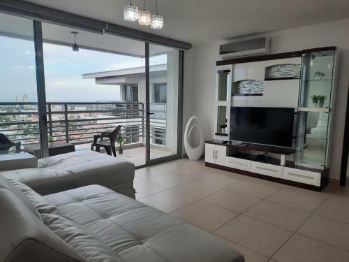 Maravilloso Apartamento Con Fabulosa Piscina Y �rea Social