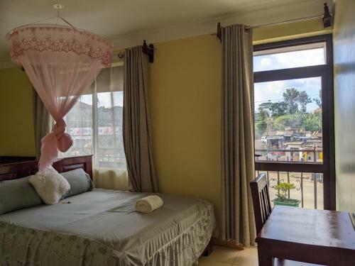 Kasenene Legacy Hotel