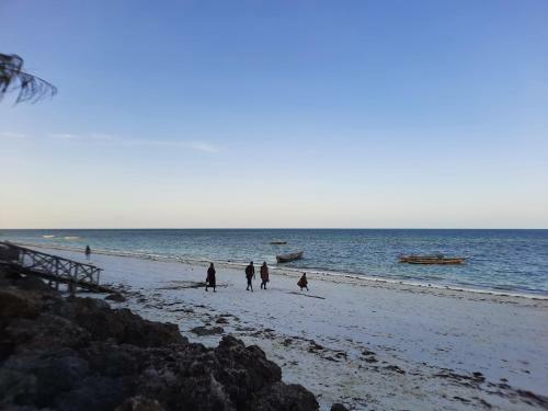 Maua Mazuri Beach House
