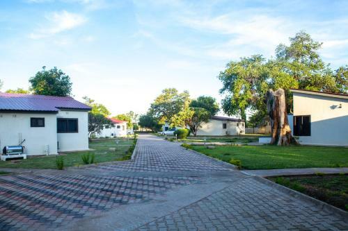 Hotel Zambezi Junction Lodge