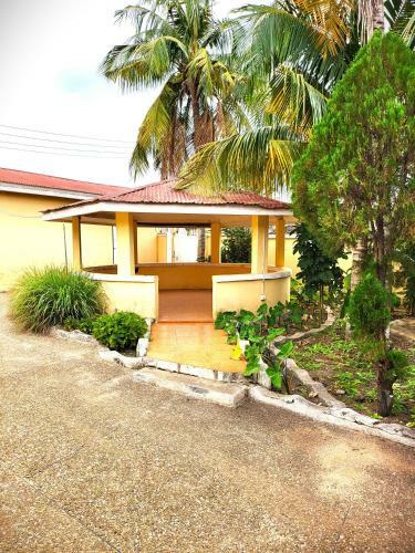 Shanti Lodge