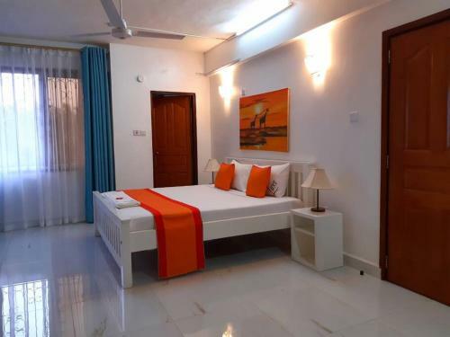 3 Bedroom Apartment In Nyali With Pool/wi-fi