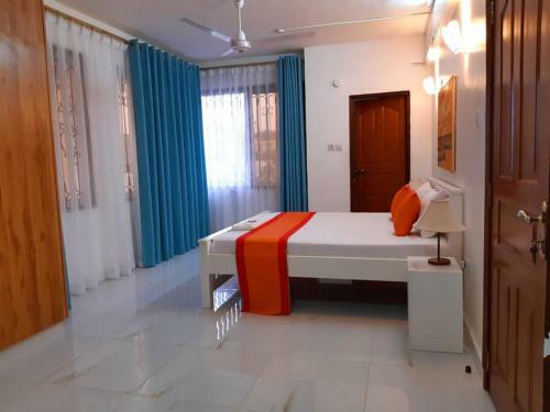 3 Bedroom Apartment In Nyali With Pool/wi-fi