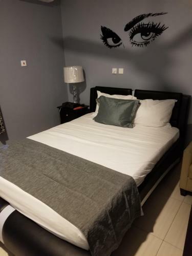 Hostal Lady M Guest House