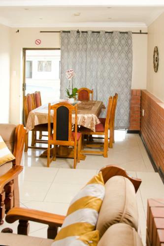 Hostal My Special Home Guesthouse