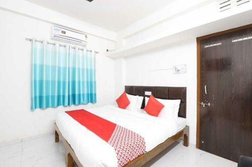 Pop 85497 Hotel In