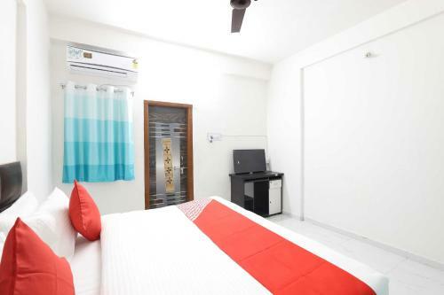 Pop 85497 Hotel In