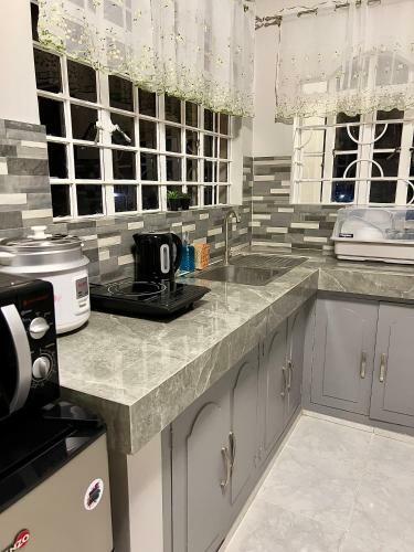 New Modern Apartelle