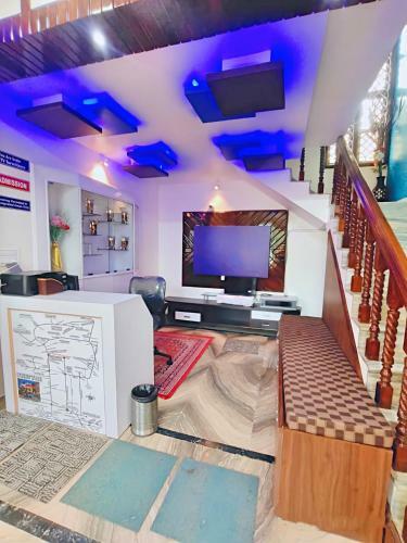Posada Peace Cube Serviced Apartments