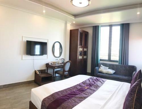 Ph?m H� Ph??ng Ti?n Th�nh Hotel