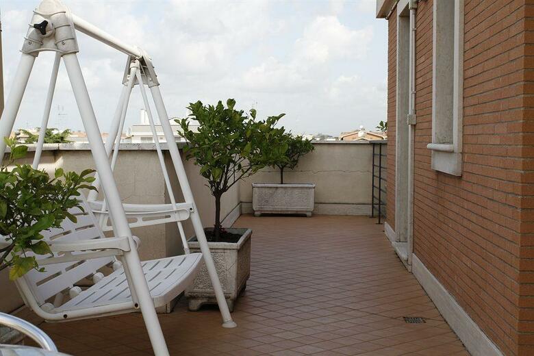 Smooth Hotel Rome West