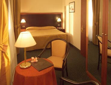 Smooth Hotel Rome West
