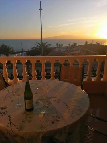 Apartamentos La Avenida Playa La Arena