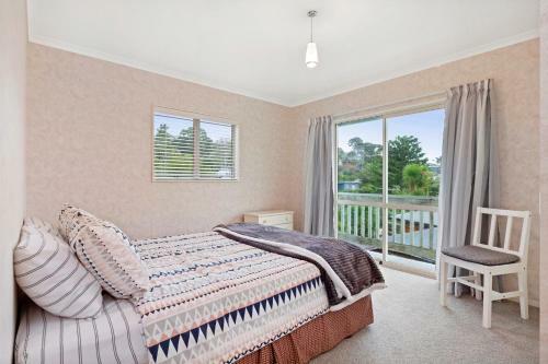 Surfs Up - Raglan Holiday Home