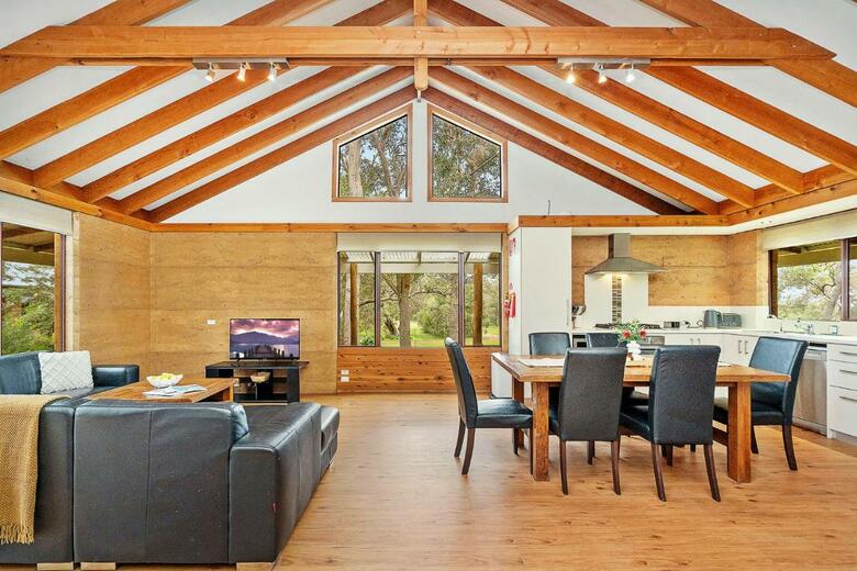 Possum Cottage - Woodstone Estate