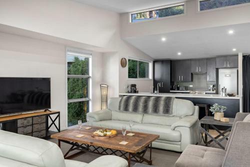 Mountain View Entire Home