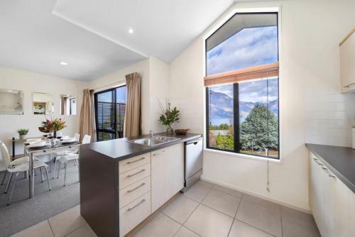 Apartamento Sunshine Bay Escape - Close To Central Queenstown