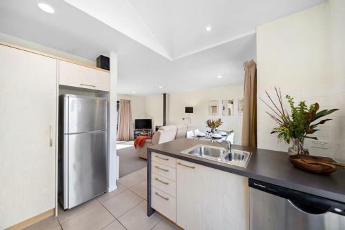 Apartamento Sunshine Bay Escape - Close To Central Queenstown