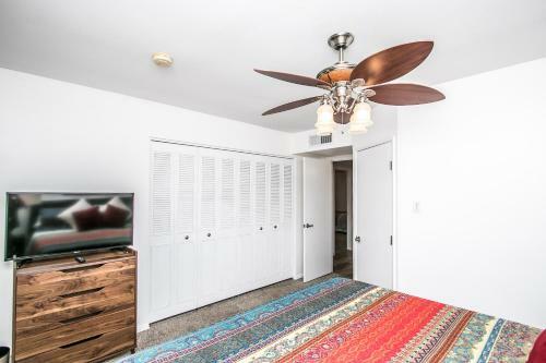 Beautiful Remodelheated Pool6br3brsleeps22suv