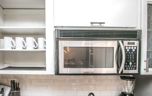 Beautiful Remodelheated Pool6br3brsleeps22suv