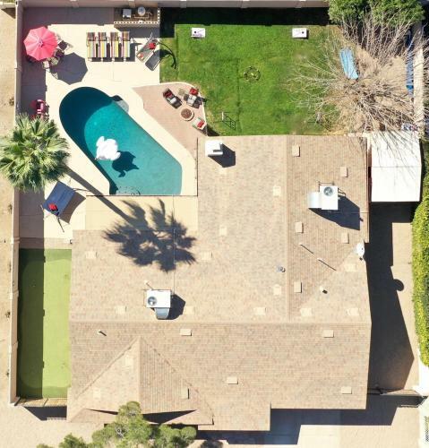 Beautiful Remodelheated Pool6br3brsleeps22suv
