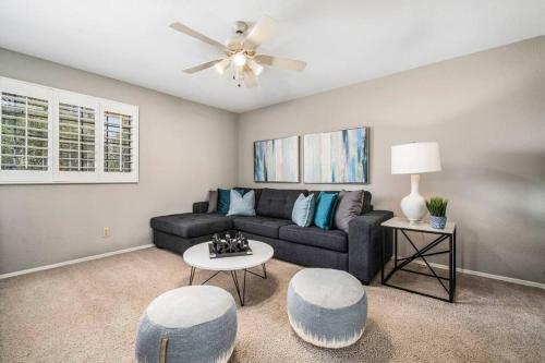 Scottsdale Luxury - Pool, Bbq, Smoker, And Pool Table