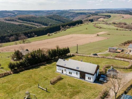 Spacious Holiday Home In Houffalize With Sauna