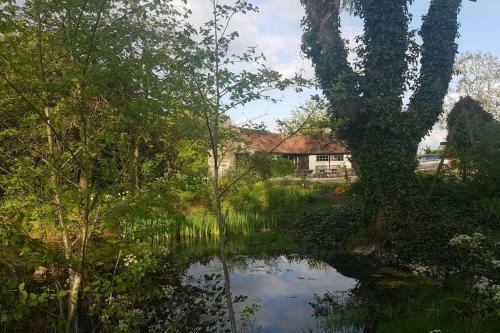 Tythe House