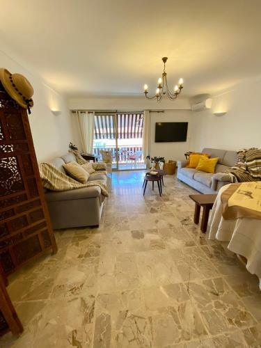 Apartamento Superbe 3p En Plein Coeur D?antibes