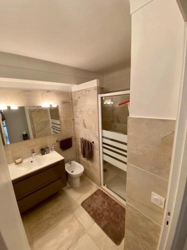 Apartamento Superbe 3p En Plein Coeur D?antibes