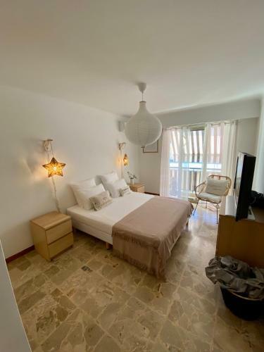 Apartamento Superbe 3p En Plein Coeur D?antibes